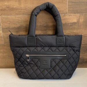 Bolsa Chanel Cocoon Nylon Preta