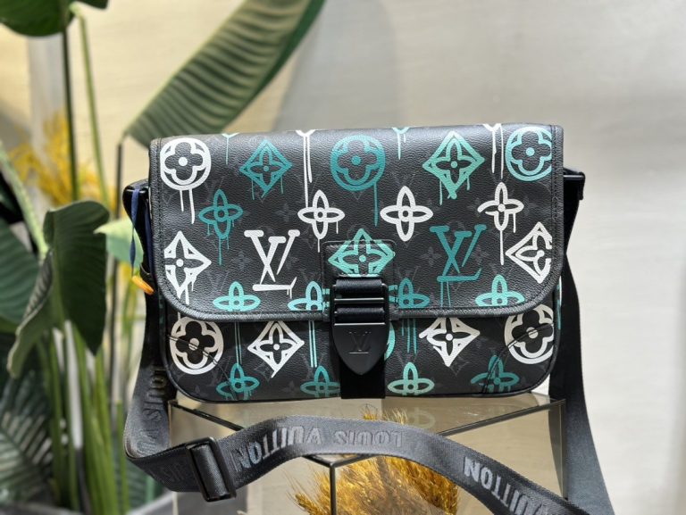 Bolsa Louis Vuitton Archy Messenger MM “LV Graffiti Green”