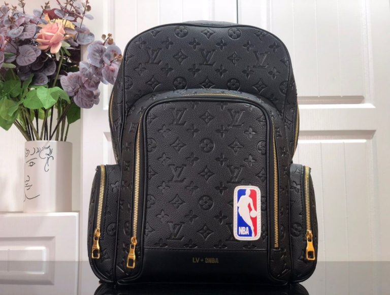 Mochila Louis Vuitton x NBA “Black”