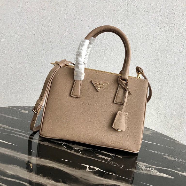 Bolsa Prada Galleria em Couro Saffiano “Nude”