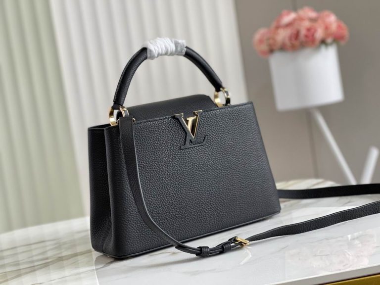 Bolsa Louis Vuitton Capucines MM “Black”