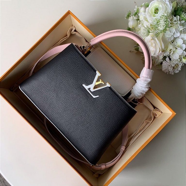 Bolsa Louis Vuitton Capucines “Black”