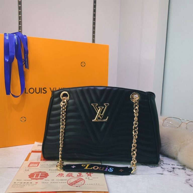 Bolsa Louis Vuitton Chain New Wave “Black”