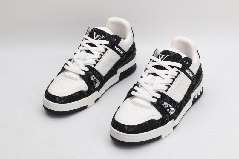 Tênis Louis Vuitton Trainer Sneaker White/Black - Felix Imports