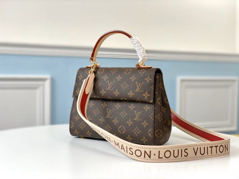 Bolsa Louis Vuitton Cluny BB Monogram “Rose”