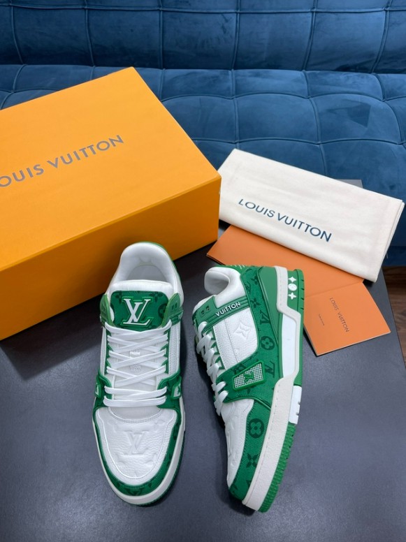 Tênis Louis Vuitton Chuteira Verde e Preto