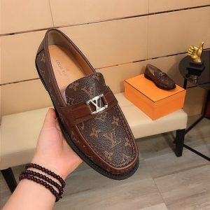 Mocassim Louis Vuitton Monogram White - Felix Imports