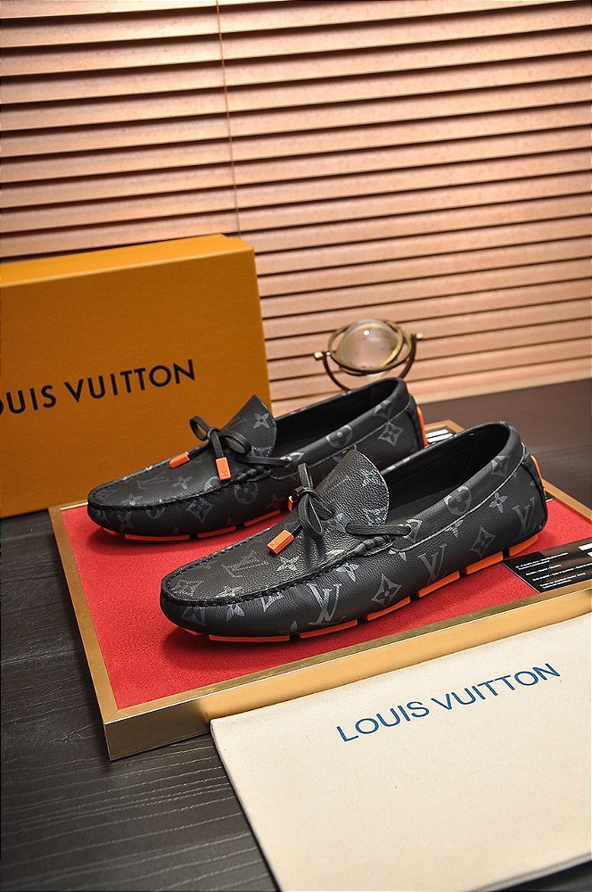 Mocassim Louis Vuitton