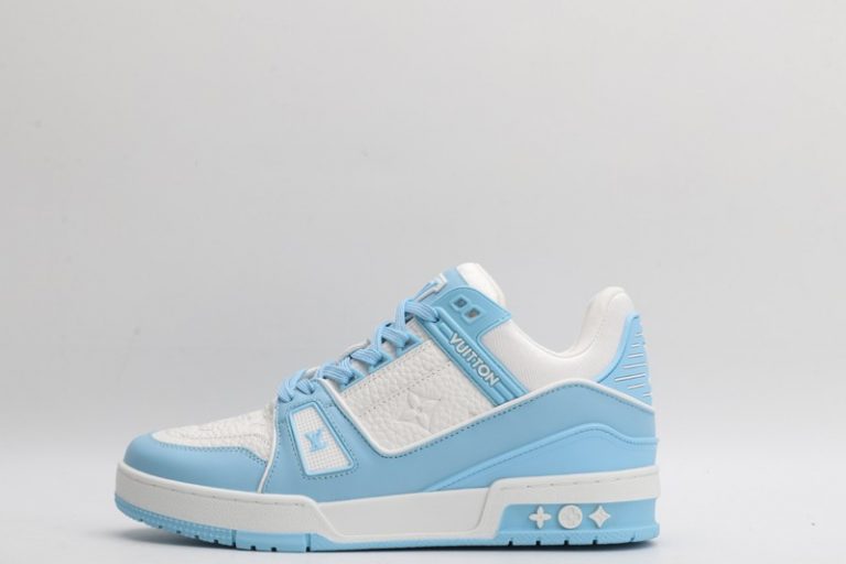 Tênis Louis Vuitton Trainer “Sky Blue”