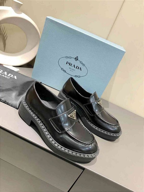 Mocassim Prada Monolith