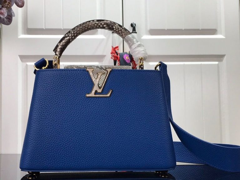 Bolsa Louis Vuitton Capucines “Royal Blue”