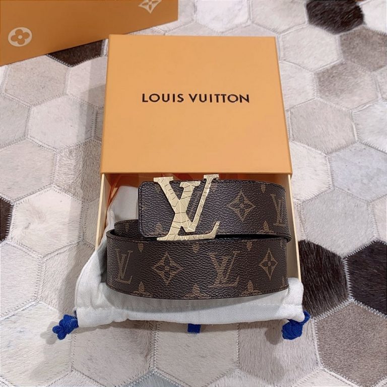 Cinto Louis Vuitton “Monogram” Feminino