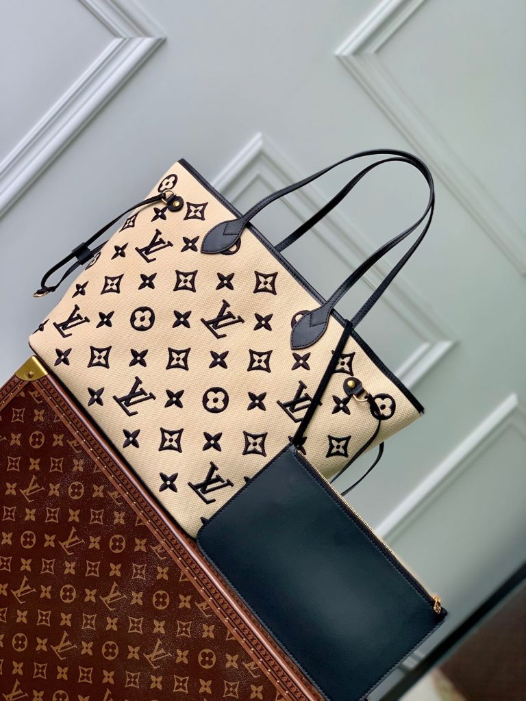 Bolsa Louis Vuitton Neverfull By The Pool Em Ráfia Com Monogram Preto