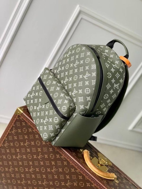 Mochila Louis Vuitton Discovery - Verde - Image 2