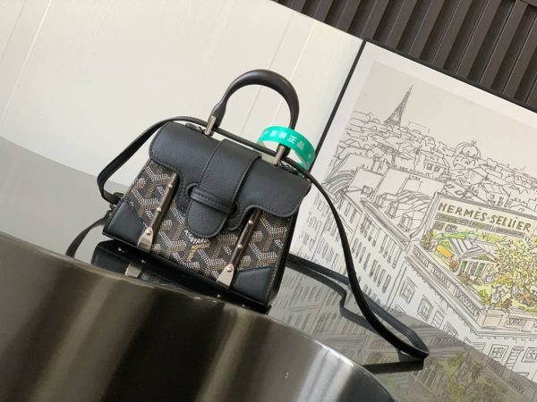 Bolsa  Goyard Saigon Structuré Mini - Black